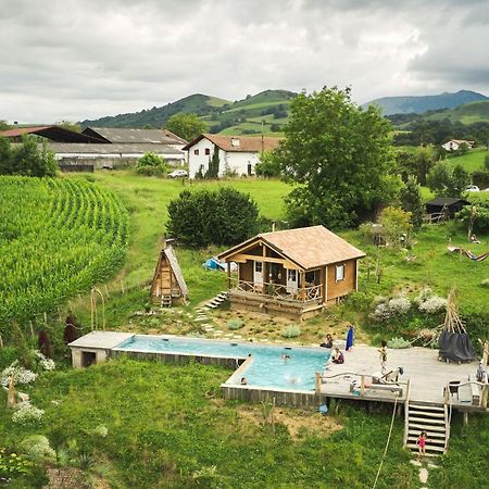 Les Fous Du Village Saint-Esteben 외부 사진